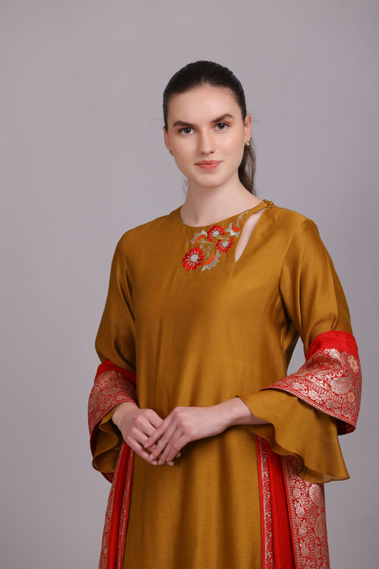 M7-09 MUSTARD PARSI EMBROIDERED KURTA SET