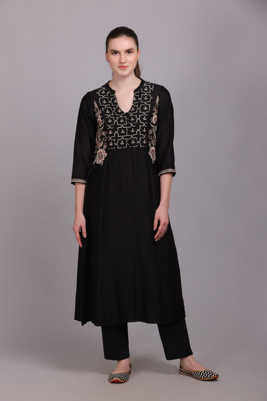 M6-14 BLACK EMBROIDERED KURTA SET
