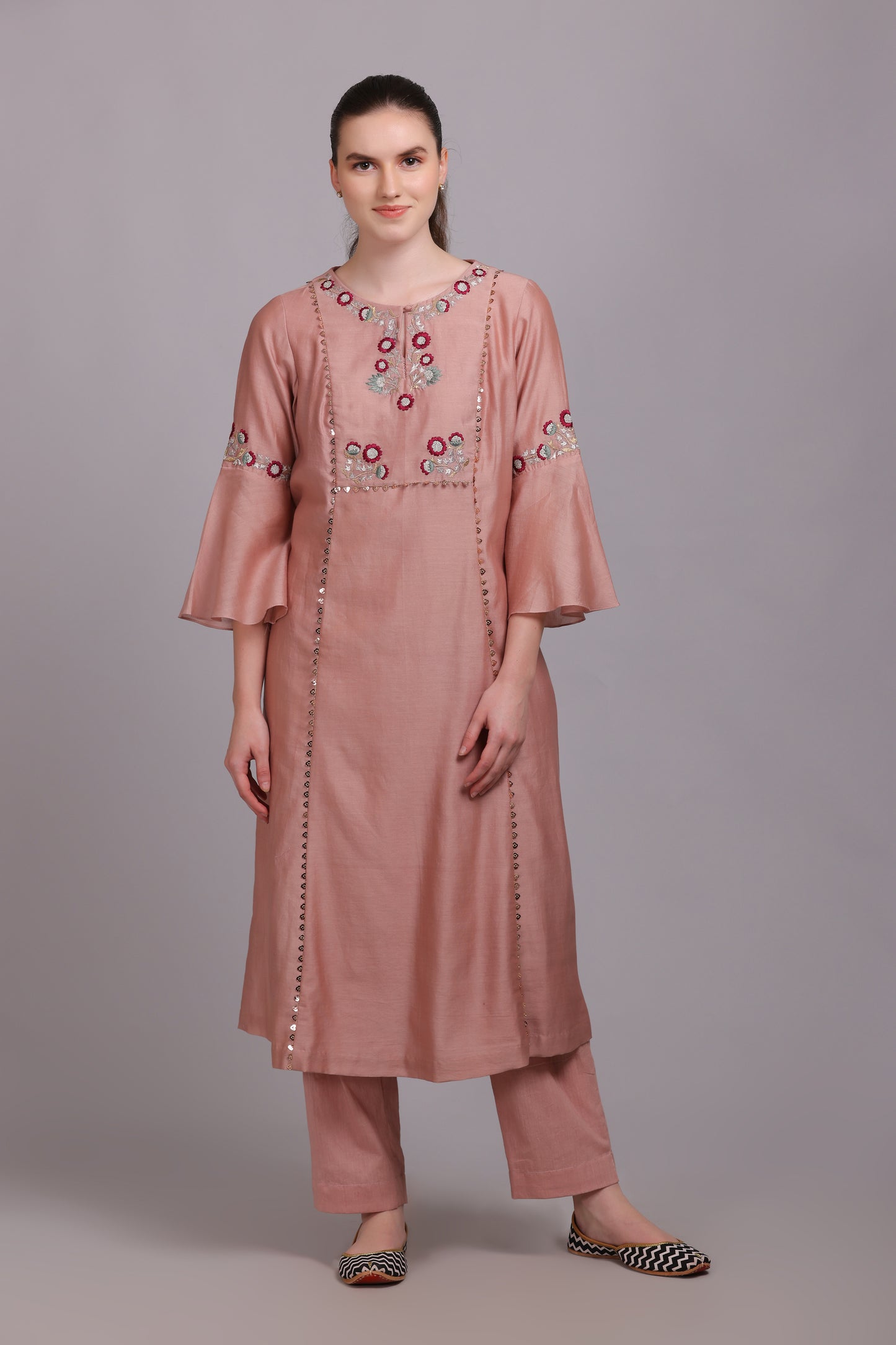 M7/03 PASTEL VIOLET EMBROIDERED KURTA SET