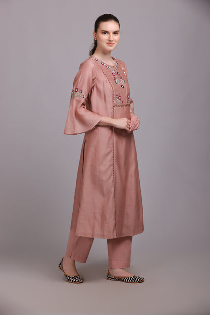 M7/03 PASTEL VIOLET EMBROIDERED KURTA SET