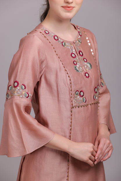M7/03 PASTEL VIOLET EMBROIDERED KURTA SET