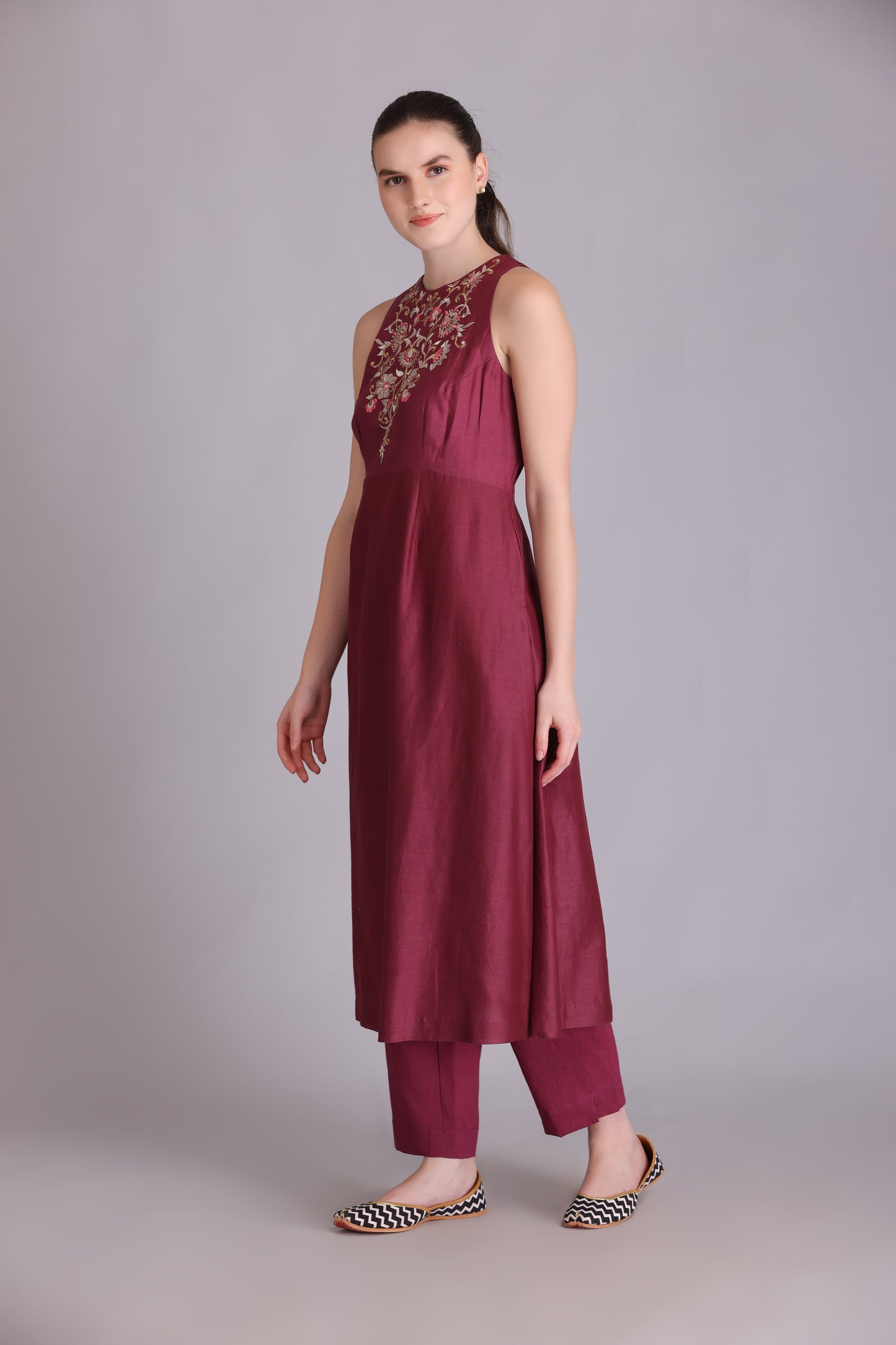 M7-06 FALSA EMBROIDERED KURTA SET