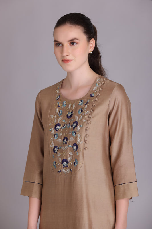 M7-02B TOOSH PARSI EMBROIDERED KURTA SET