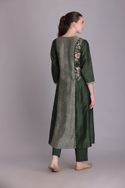 M6-08C MEHENDI GREEN EMBROIDERED KURTA SET
