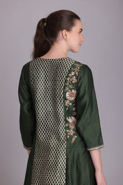 M6-08C MEHENDI GREEN EMBROIDERED KURTA SET