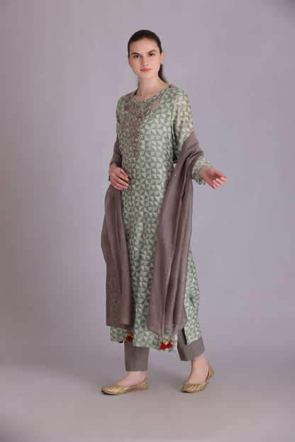 M6-04 SAGE GREEN EMBROIDERED KURTA SET