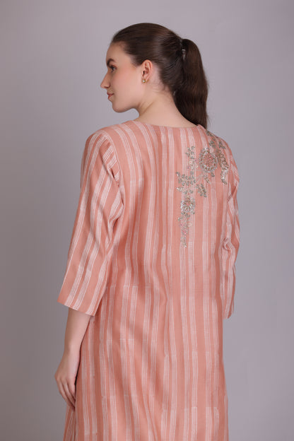 M6-01 ROSE PINK EMBROIDERED KURTA SET