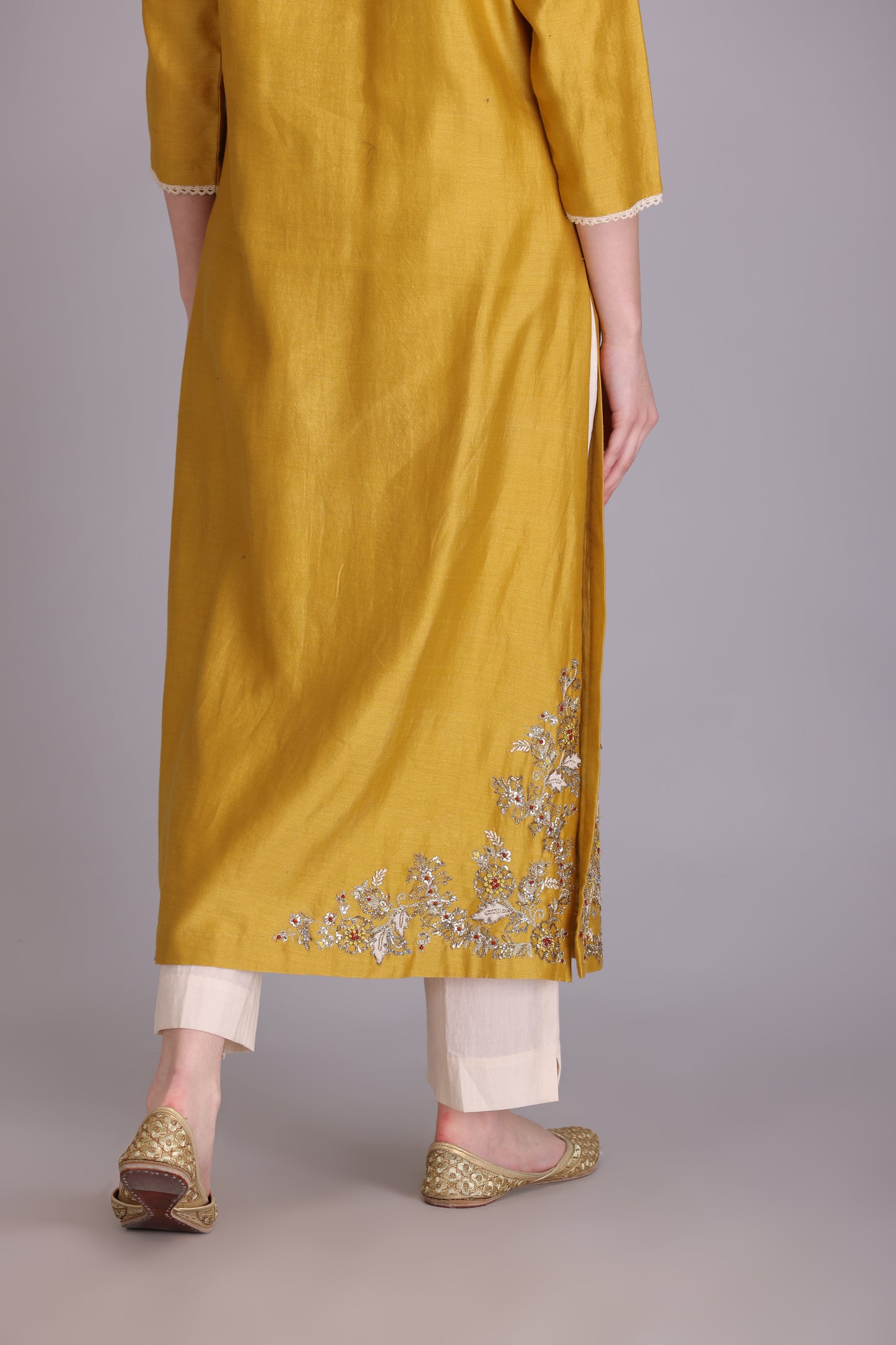 M6-02 YELLOW EMBROIDERED KURTA SET