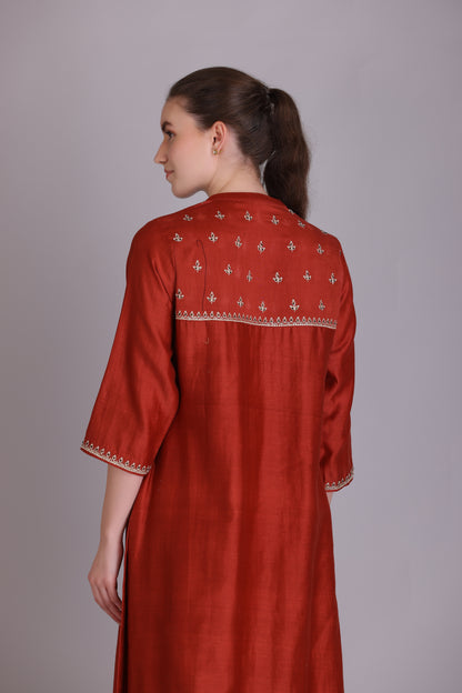 M6-15B RUST EMBROIDERED KURTA SET