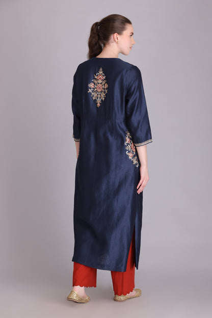 M6-07 BLUE EMBROIDERED KURTA SET