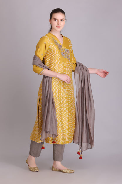 M6-11 YELLOW PITTA EMBROIDERED A-LINE KURTA SET