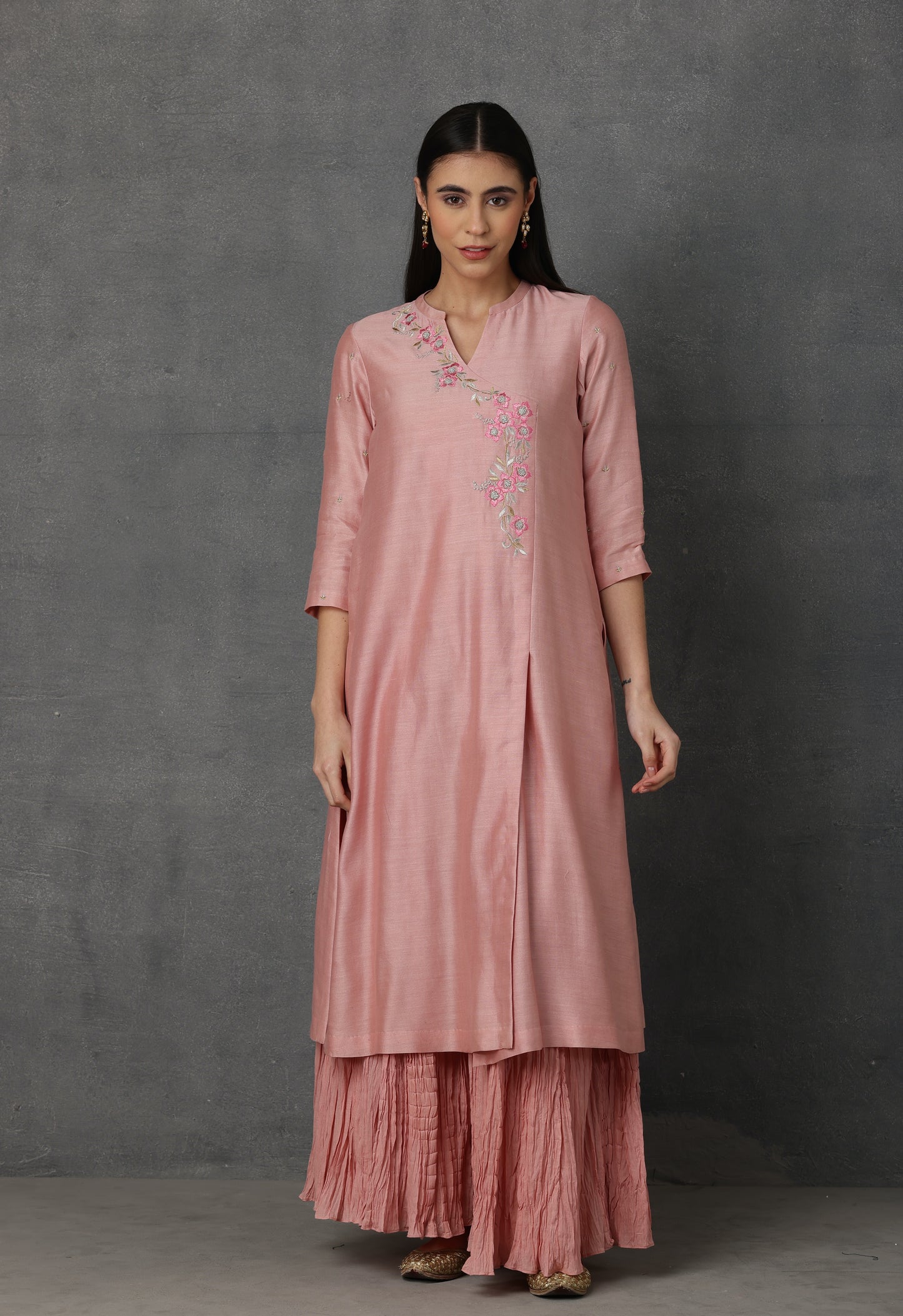M7-12 PINK EMBROIDERED KURTA SET