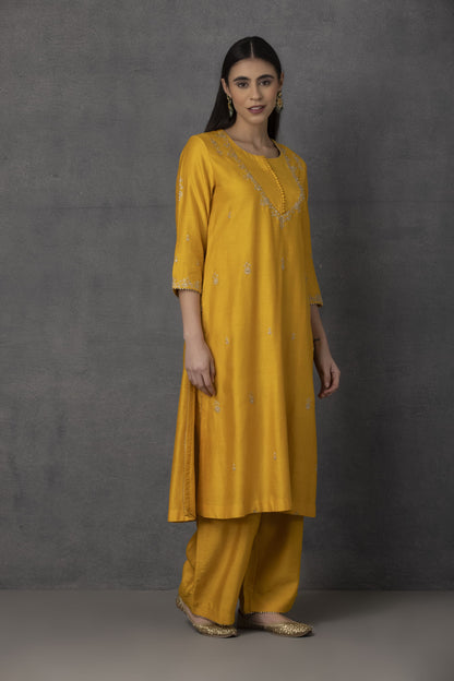 SP-02A YELLOW EMBROIDERED KURTA SET