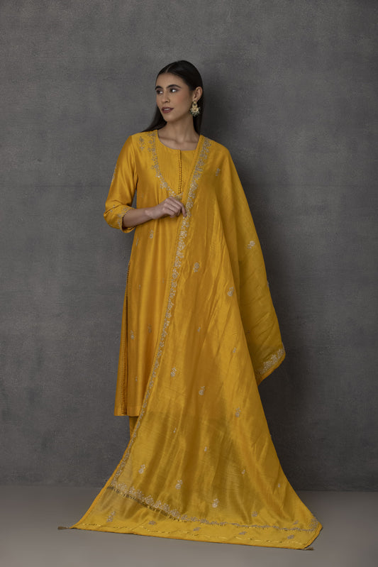 SP-02A YELLOW EMBROIDERED KURTA SET