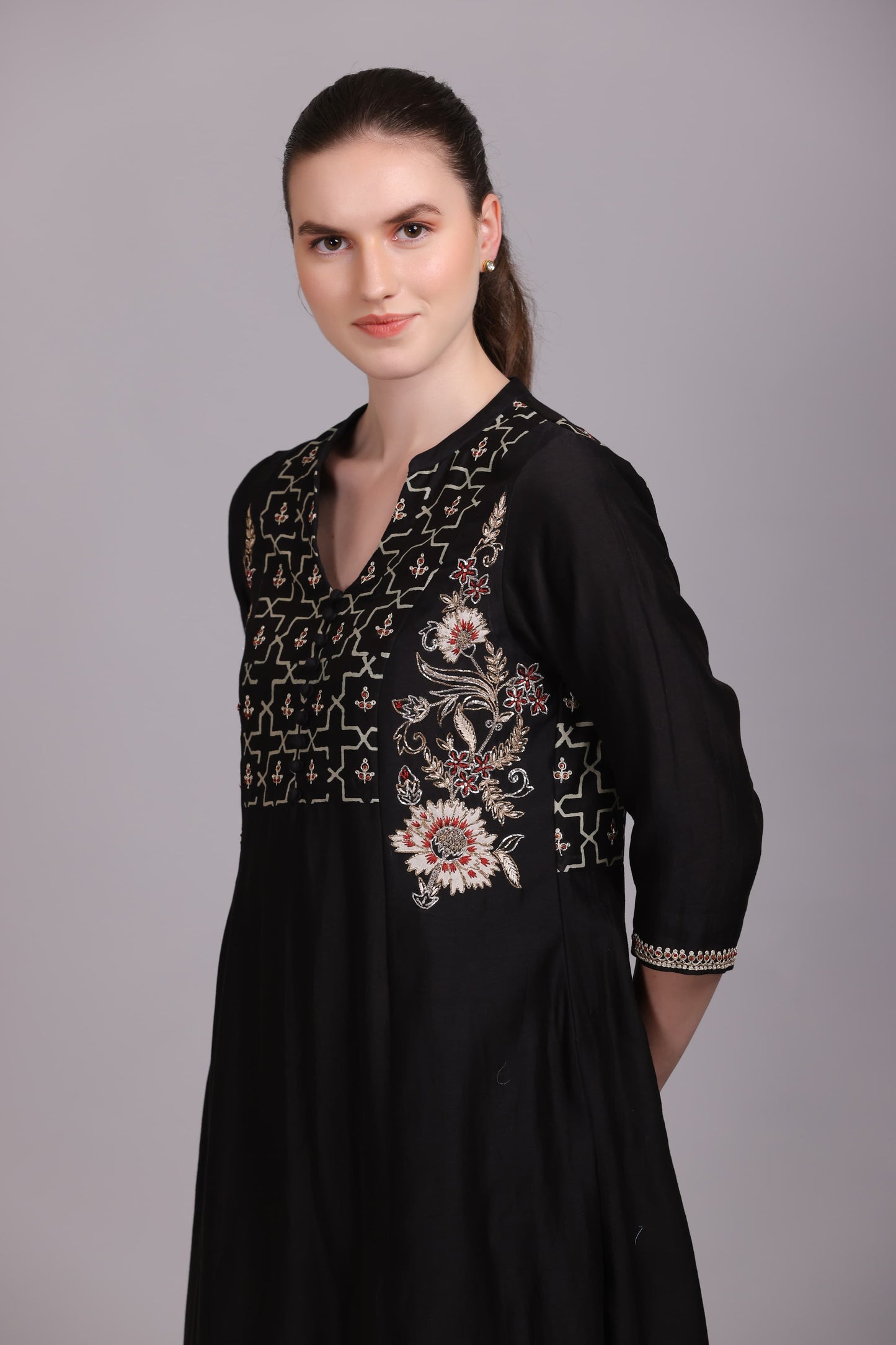M6-14 BLACK EMBROIDERED KURTA SET