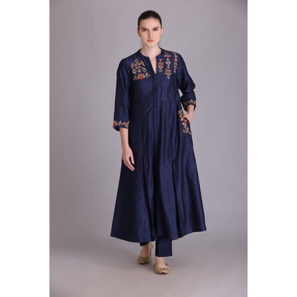 M3-05 NAVY BLUE EMBROIDERED KURTA SET