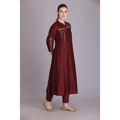 M3/07 BROWN BERRY EMBROIDERED KURTA SET