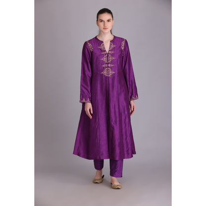 M3-03A PURPLE EMBROIDERED KURTA SET
