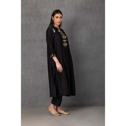 M3-03B BLACK EMBROIDERED KURTA SET