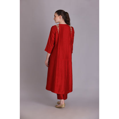 M3-12 RED EMBROIDERED KURTA SET