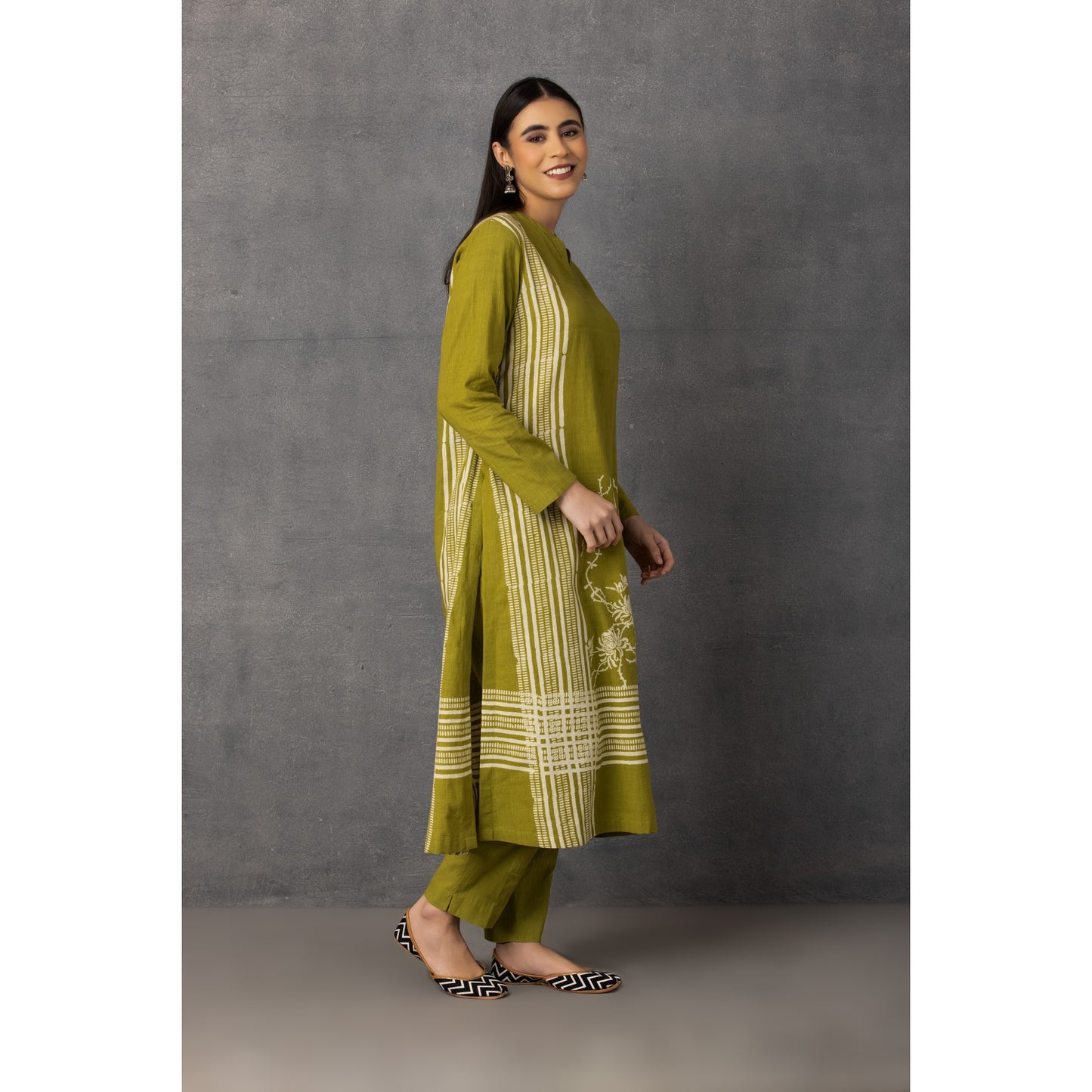 M9-02 MEHENDI GREEN SOFT KHADI PRINTED KURTA SET