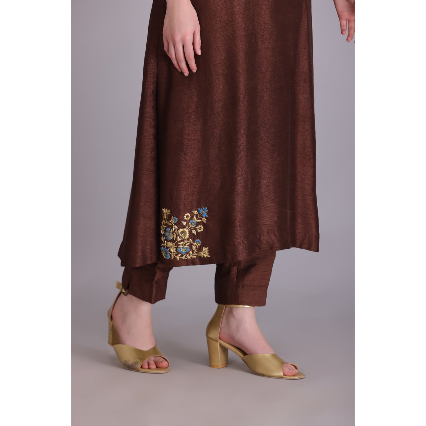 M3-14 BROWN EMBROIDERED KURTA SET