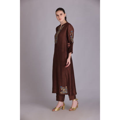M3-14 BROWN EMBROIDERED KURTA SET