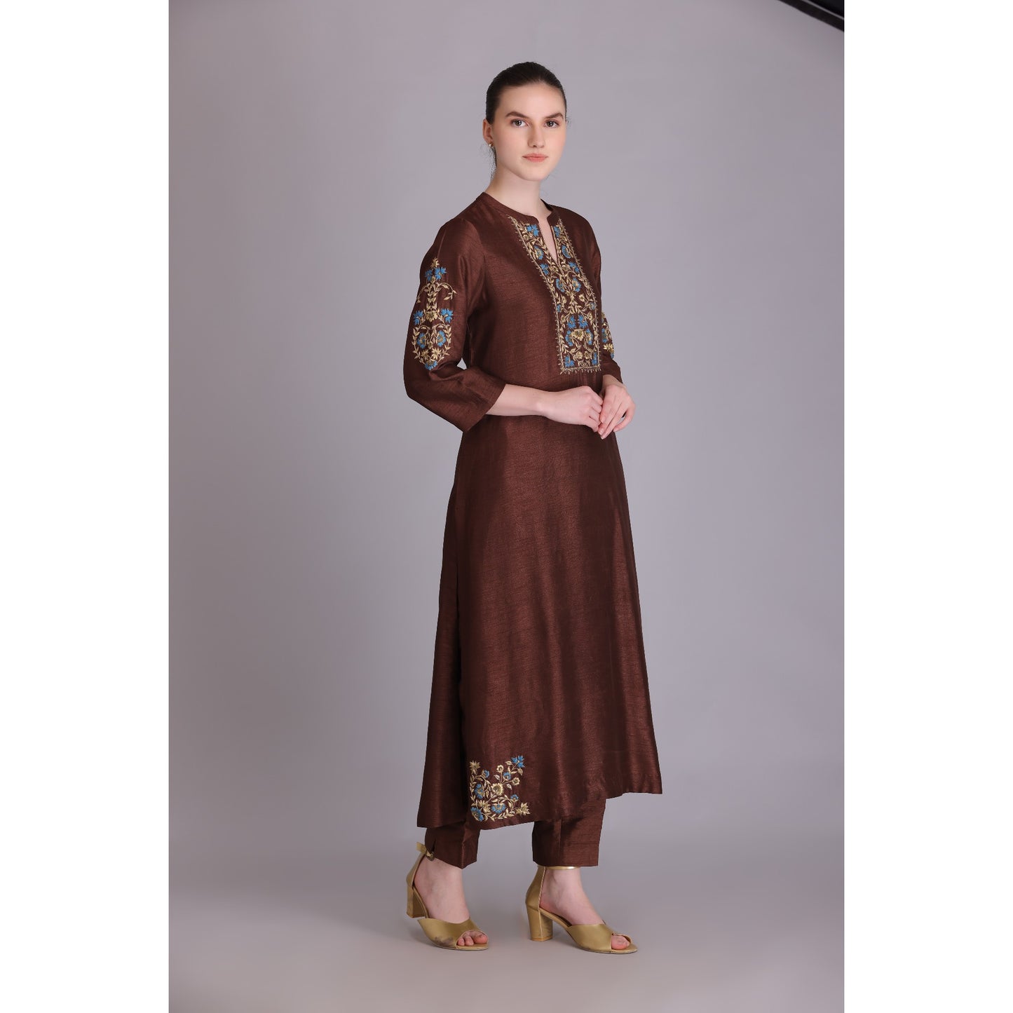 M3-14 BROWN EMBROIDERED KURTA SET