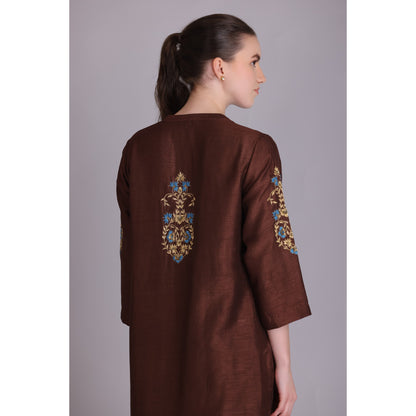 M3-14 BROWN EMBROIDERED KURTA SET