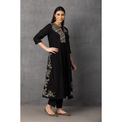 M9-13 BLACK SOFT KHADI PRINTED A-LINE KURTA SET