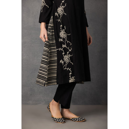 M9-14 BLACK SOFT KHADI PRINTED A-LINE SET