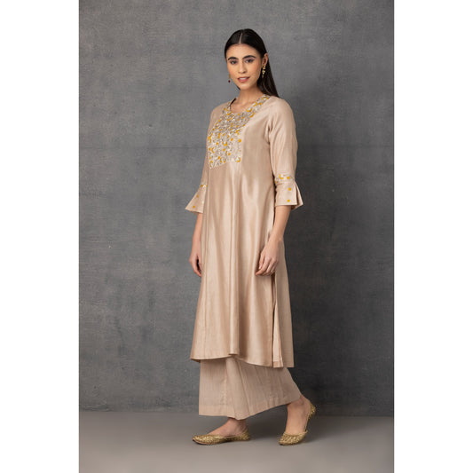 M7-01 BEIGE PARSI EMBROIDERED KURTA SET